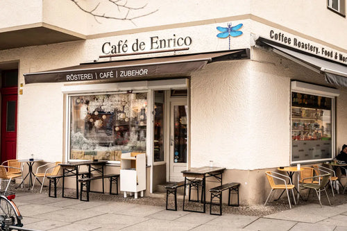 Aromatische Kaffees, Gastfreundschaft, Service und Qualität.